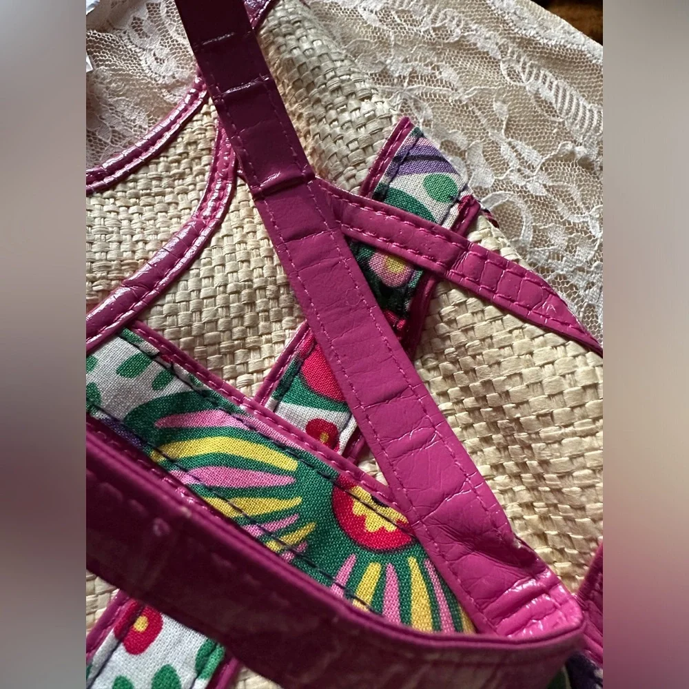 Vera Bradley Retired Limited Edition Viva La Vera Straw Hobo Style Bag